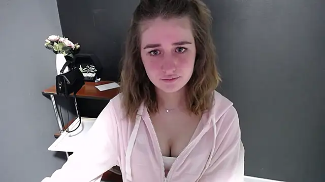 Sunny siren online show from 03.25.26