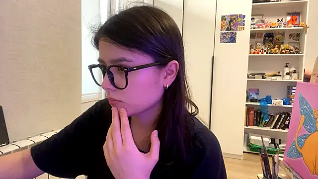 Snapshot of SaintMari chatting on 05.09.26 SaintMari online show from 05.09.26