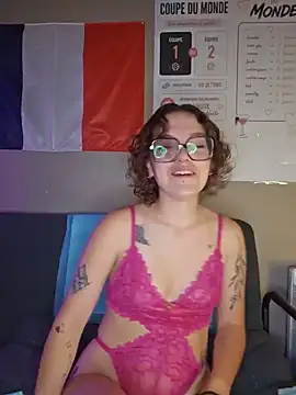 Snapshot of ju_juliette chatting on 07.07.26 ju juliette online show from 07.07.26