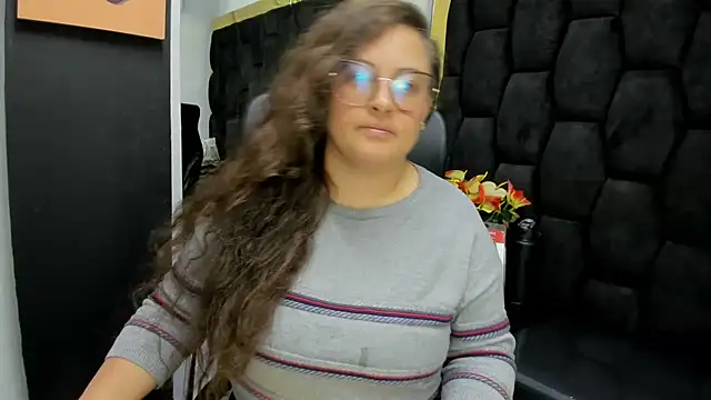 Sarah Boobs  online show from 06.03.26