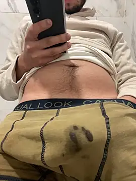 Snapshot of Ilyass_heway chatting on 02.12.26 Ilyass heway online show from 02.12.26