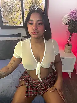 Snapshot of domiiniquex chatting on 03.02.26 domiiniquex online show from 03.02.26