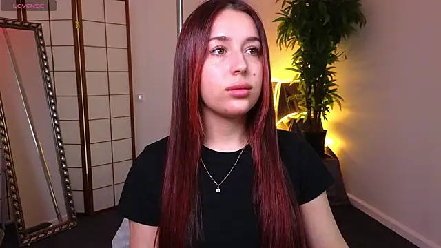 AnikaHarryson online show from 05.12.26