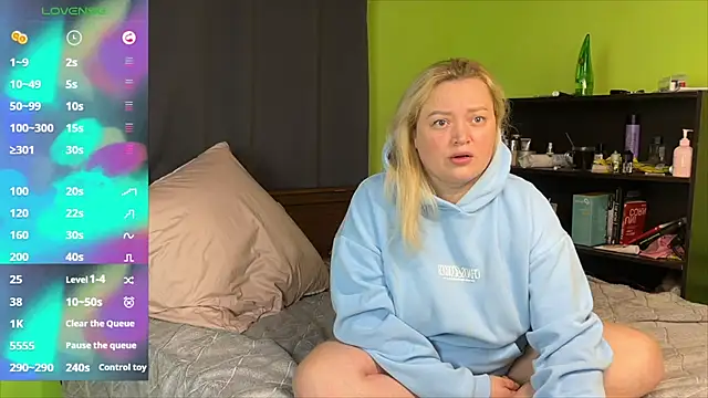 LisaWiliams online show from 02.12.26