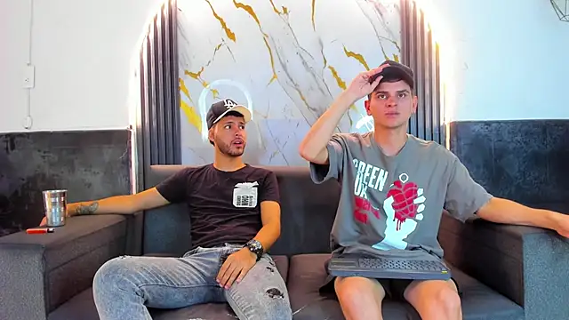 Angel Villareal online show from 02.20.26