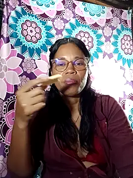 Yandris 1212 online show from 04.24.26