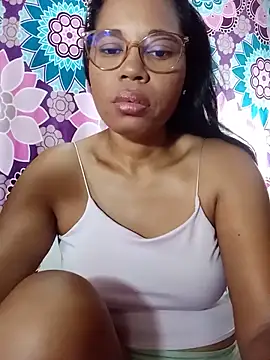 Snapshot of Yandris_1212 chatting on 05.21.26 Yandris 1212 online show from 05.21.26