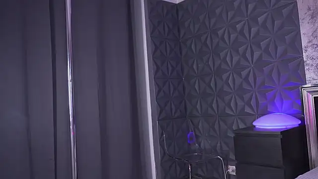 Snapshot of Tarra_Star chatting on 02.21.26 Tarra Star online show from 02.21.26