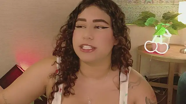 Maya house online show from 04.14.26