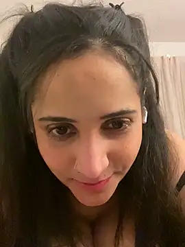 Snapshot of ohhiyou chatting on 02.19.26 ohhiyou online show from 02.19.26