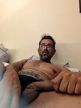 Snapshot of Tattoos77 chatting on 07.19.26 Tattoos77 online show from 07.19.26