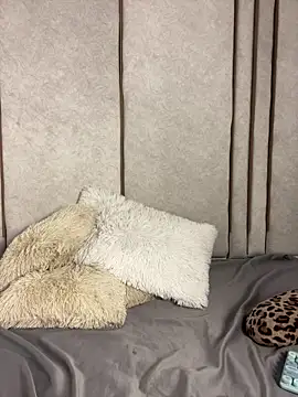 lilithdya online show from 04.12.26