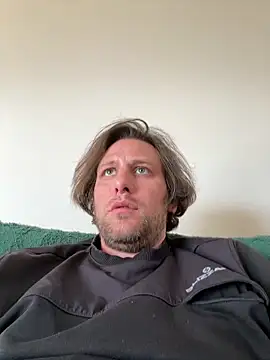 Snapshot of DaleBoca chatting on 03.01.26 DaleBoca online show from 03.01.26