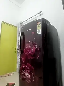 Snapshot of Hot-Tinaa chatting on 02.25.26 Hot-Tinaa online show from 02.25.26