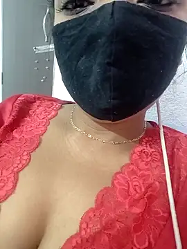 Snapshot of Hot-Tinaa chatting on 03.01.26 Hot-Tinaa online show from 03.01.26