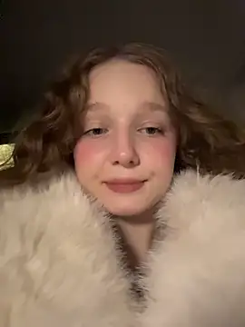 Snapshot of outside_rosy chatting on 03.01.26 outside rosy online show from 03.01.26