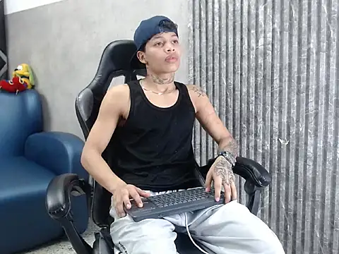 Dogan Renzo0 online show from 02.03.26