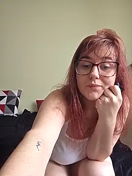 Snapshot of Ashlovescannabis chatting on 06.07.26 Ashlovescannabis online show from 06.07.26