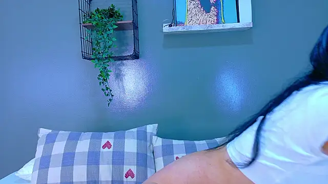 Snapshot of AmmyRouse__ chatting on 03.28.26 AmmyRouse online show from 03.28.26