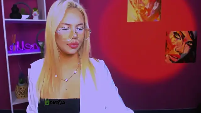 Snapshot of alexa_bonni chatting on 05.04.26 alexa bonni online show from 05.04.26