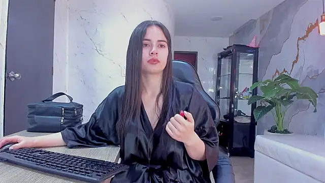 Qetsyah tf online show from 04.01.26