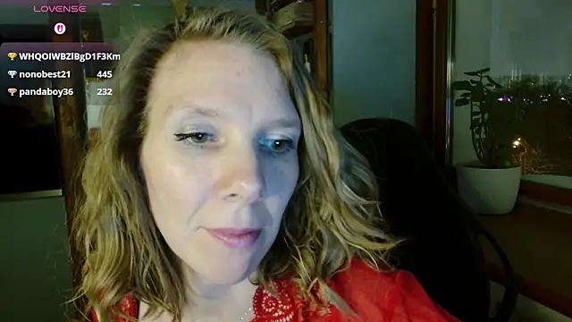 Snapshot of Daisy_Lovely chatting on 02.04.26 Daisy Lovely online show from 02.04.26