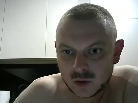 Snapshot of rudy_25 chatting on 07.25.26 rudy 25 online show from 07.25.26