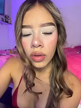 BellaMoon  online show from 04.15.26