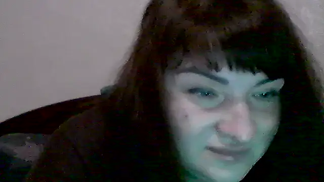 Snapshot of AllinaKis chatting on 02.13.26 AllinaKis online show from 02.13.26