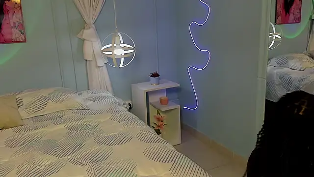 Snapshot of naomi_campell chatting on 02.02.26 naomi campell online show from 02.02.26