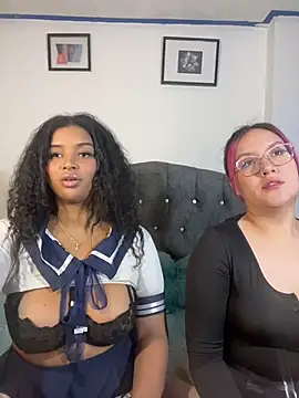 Snapshot of celine_sweet chatting on 02.27.26 celine sweet online show from 02.27.26