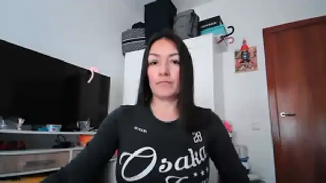 Snapshot of Yulian_Milf chatting on 02.11.26 Yulian Milf online show from 02.11.26