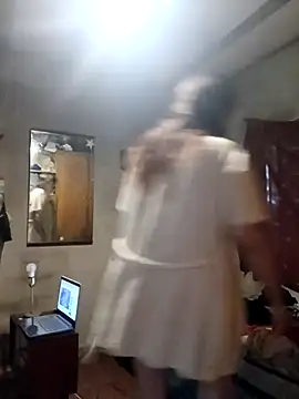 Snapshot of CherryRabitt chatting on 02.13.26 CherryRabitt online show from 02.13.26