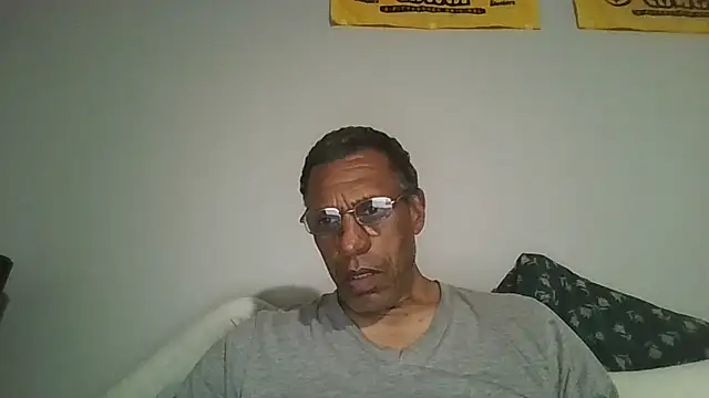 swimmer2496 online show from 04.30.26