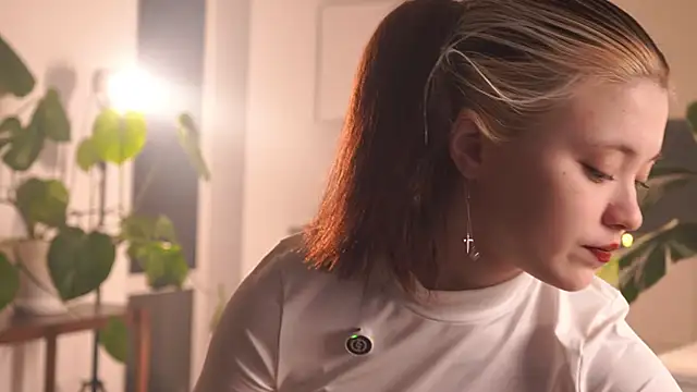 EleniRoeber online show from 02.27.26