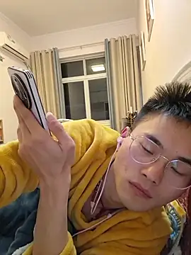 Snapshot of Aint686 chatting on 02.19.26 Aint686 online show from 02.19.26