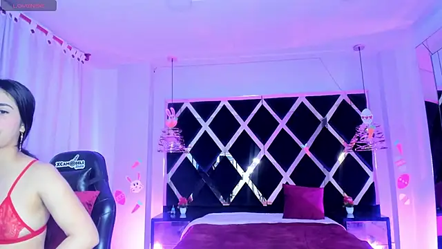 Lucia 24x online show from 04.30.26