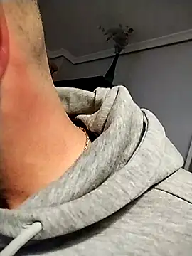 Snapshot of solsit1990 chatting on 04.05.26 solsit1990 online show from 04.05.26