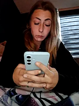 dewimp1 online show from 04.09.26