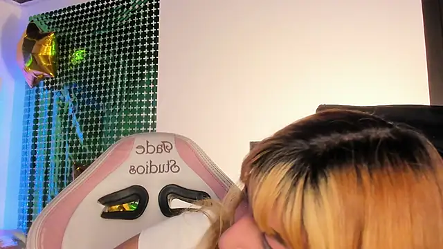 adhalee js online show from 03.21.26