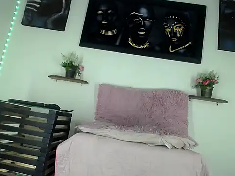 Tatoo Noah online show from 03.11.26