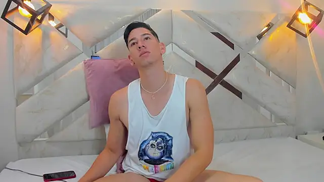 Angel Sanzz online show from 02.18.26