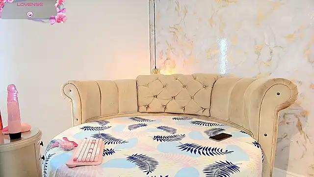 tifanibrown online show from 02.09.26