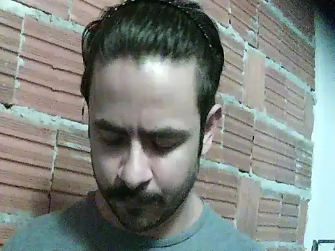 Snapshot of moreno18rn chatting on 05.15.26 moreno18rn online show from 05.15.26