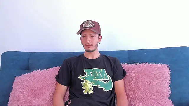 Snapshot of josh__val chatting on 07.21.26 josh val online show from 07.21.26