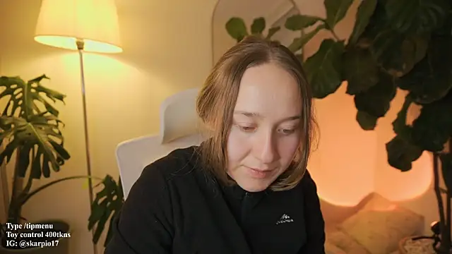 Snapshot of Scarlett_NoirMuse chatting on 02.05.26 Scarlett NoirMuse online show from 02.05.26