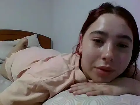 Anni 000 online show from 02.23.26