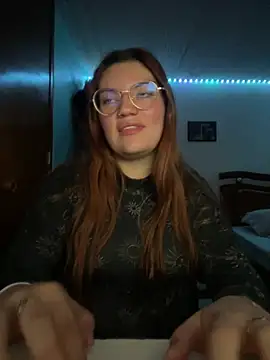 Snapshot of Vixroy7 chatting on 02.27.26 Vixroy7 online show from 02.27.26