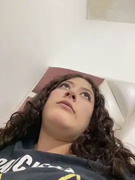 Snapshot of lizzy_luminair chatting on 02.24.26 lizzy luminair online show from 02.24.26