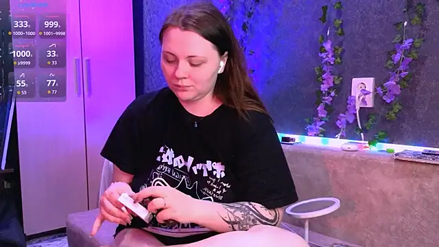 Marshmallowbeauty  online show from 07.17.26